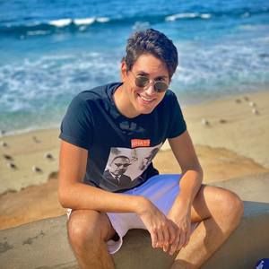 Meet your Posher, Antonio